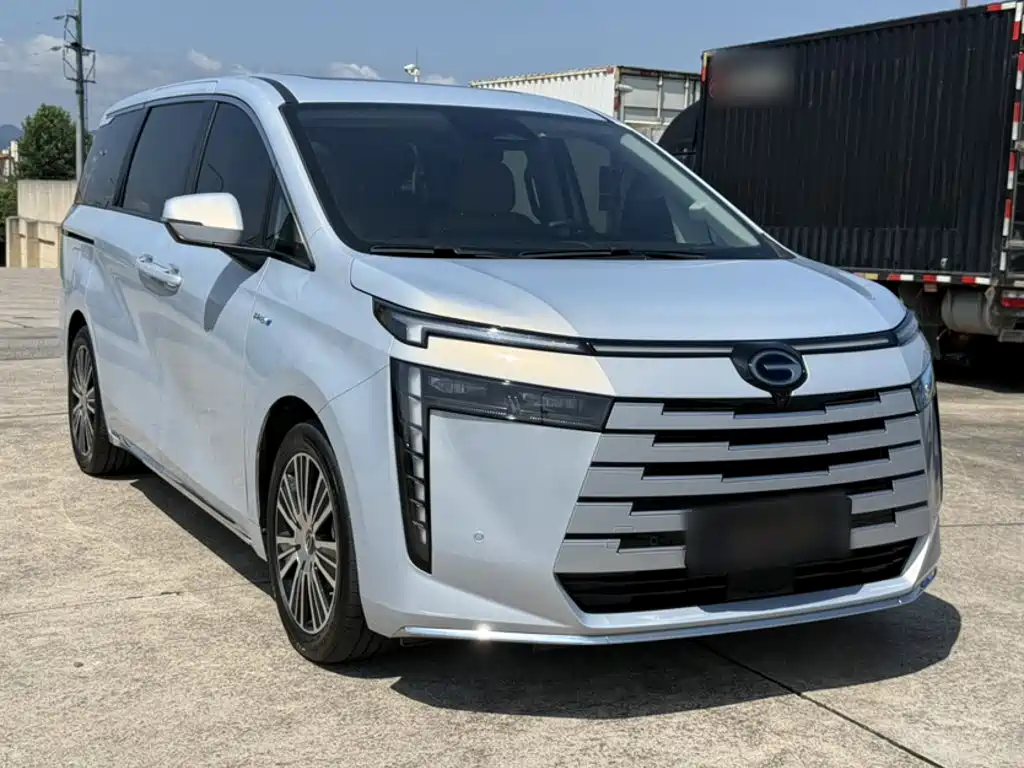 GAC Motor Trumpchi E8 PHEV — миниатюра 16