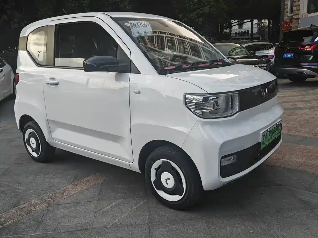 Wuling MINIEV — миниатюра 3