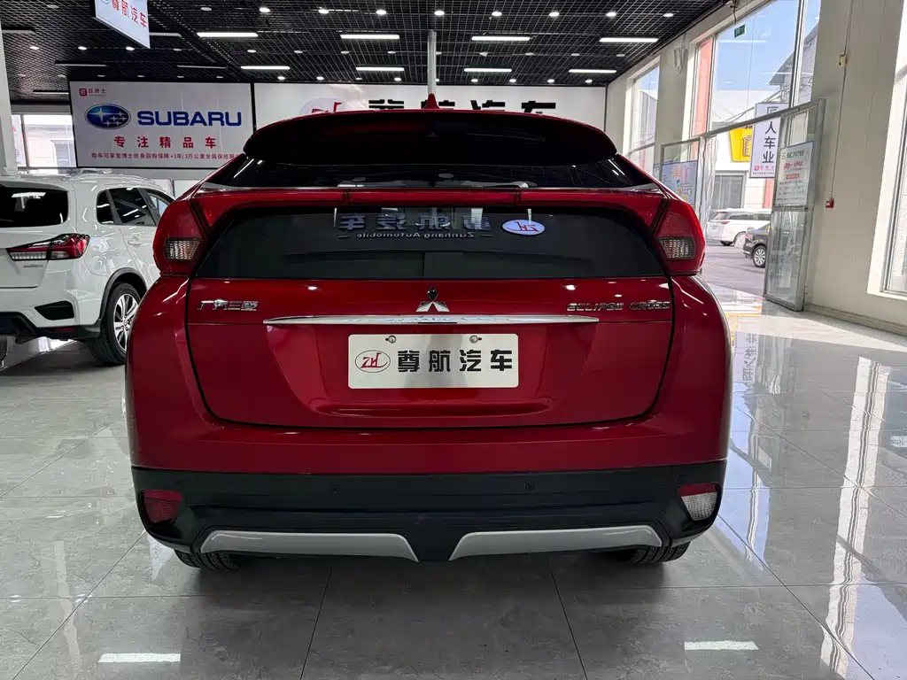 Mitsubishi Eclipse Cross — миниатюра 7