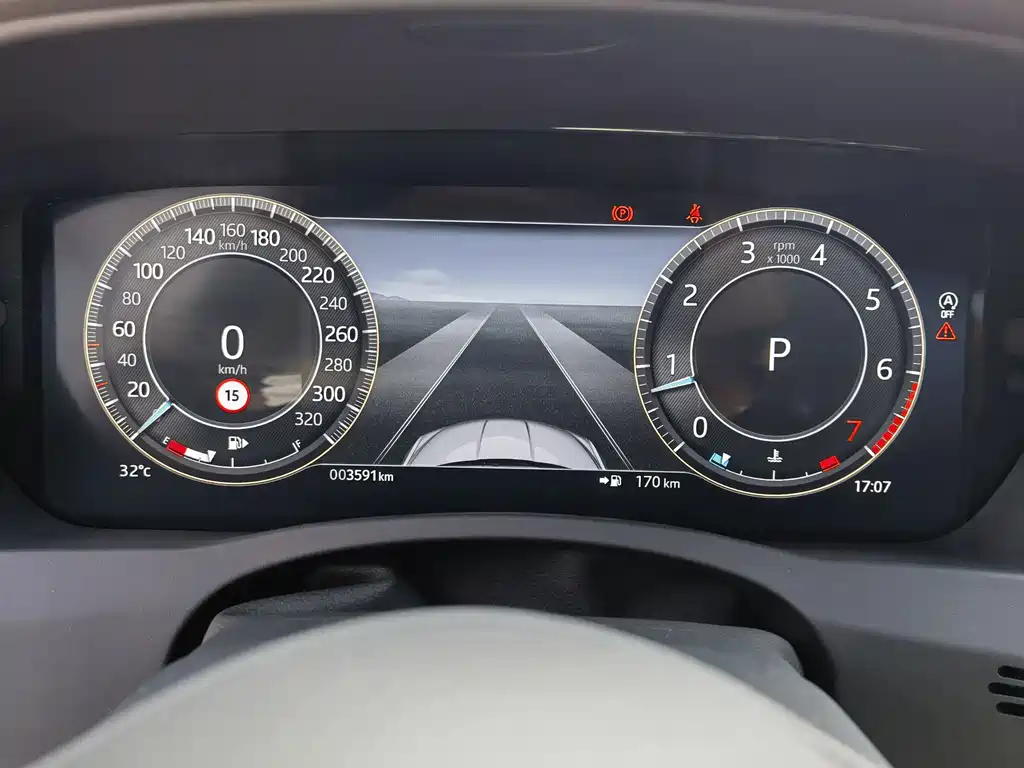 Jaguar XEL 2025 2.0T 250PS R-DYNAMIC 90