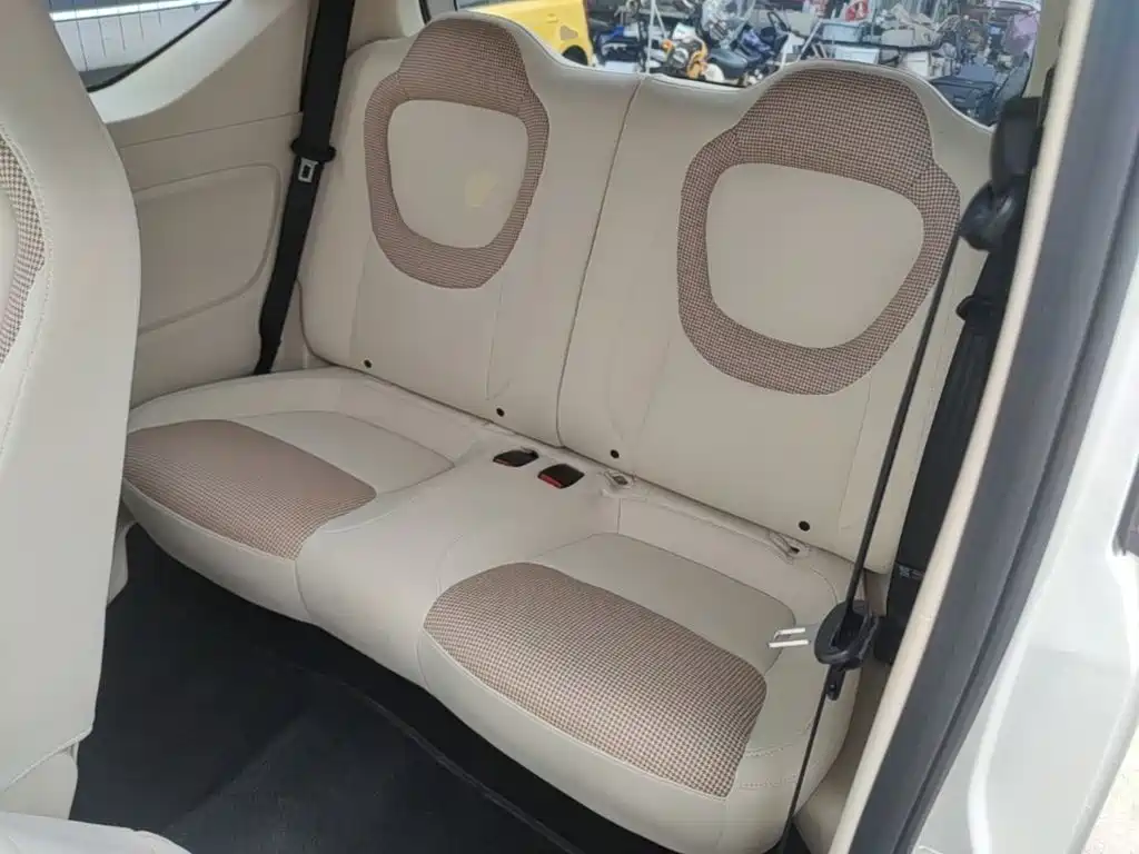 Wuling MINIEV — миниатюра 17