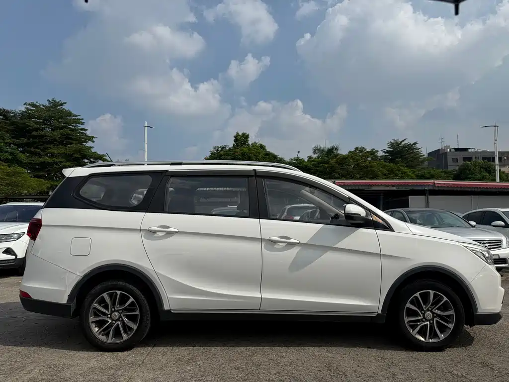 Baojun 730 — миниатюра 15