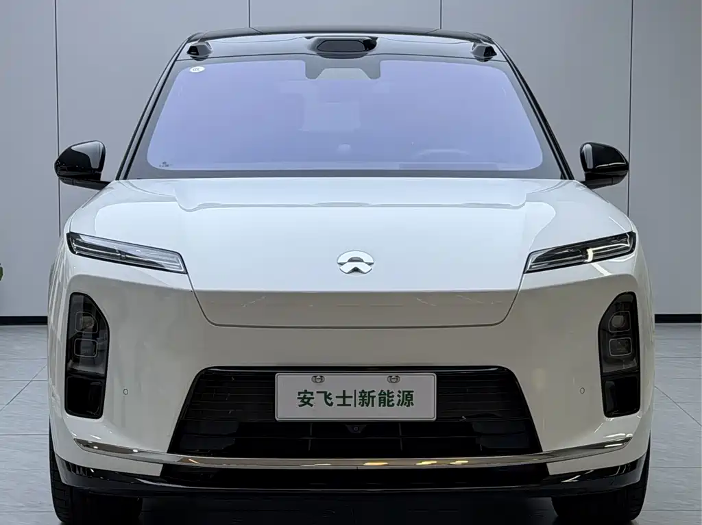 NIO ES8 — миниатюра 4