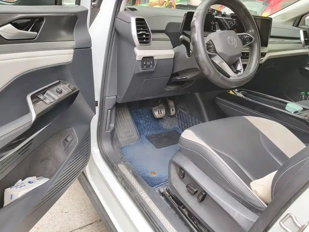 Volkswagen ID.6 Crozz — миниатюра 14