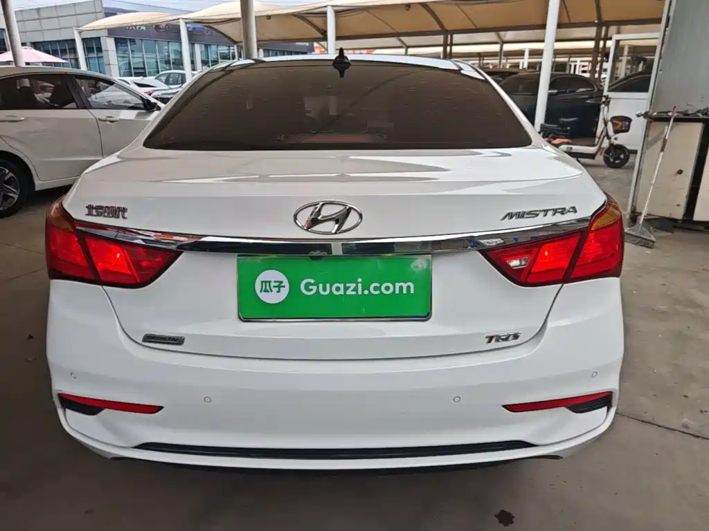 Hyundai Mistra — миниатюра 6