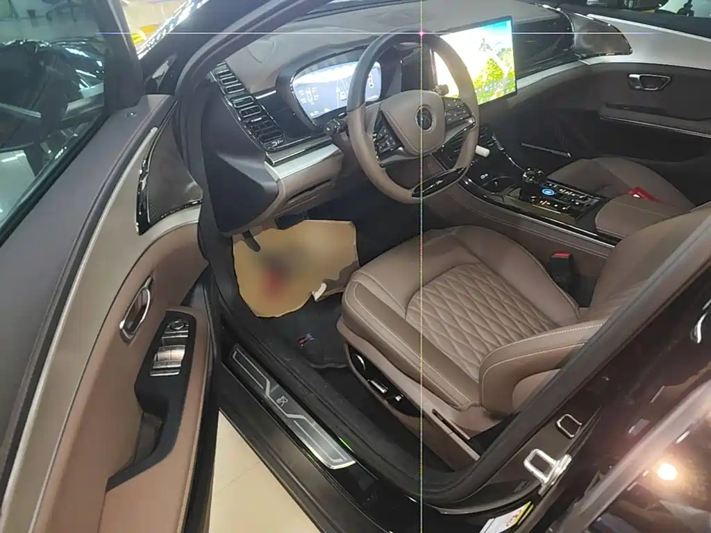 BYD Han — миниатюра 16