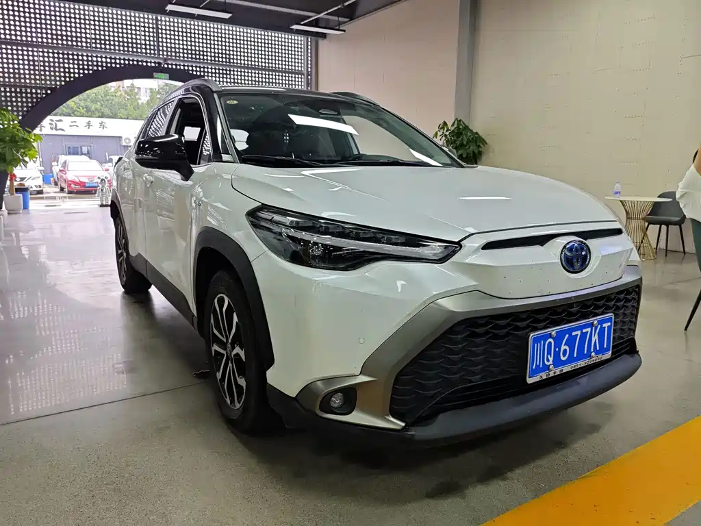 Toyota Frontlander — миниатюра 3