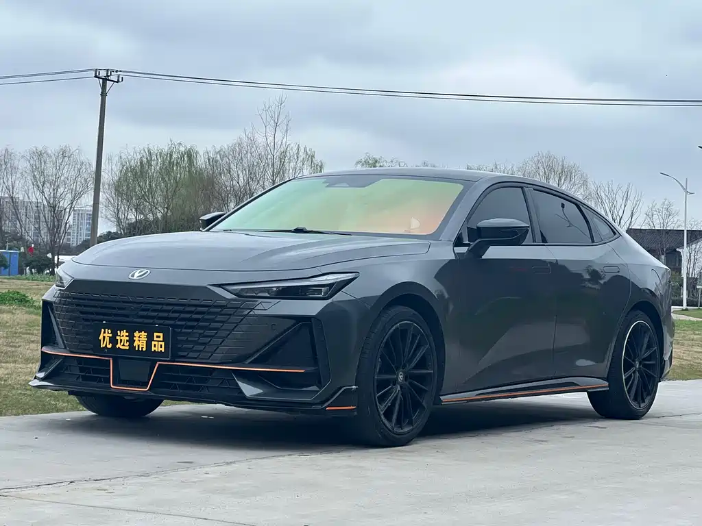 Changan UNI-V 2022