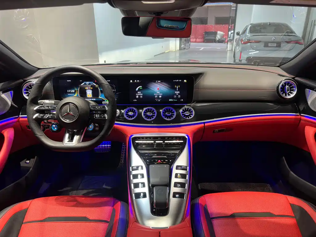 MERCEDES-BENZ AMG GT