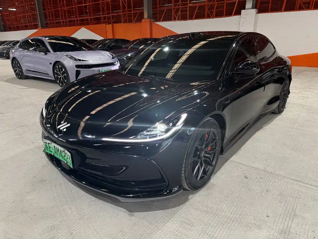 IM Motors L6 2024 Max Standard Edition