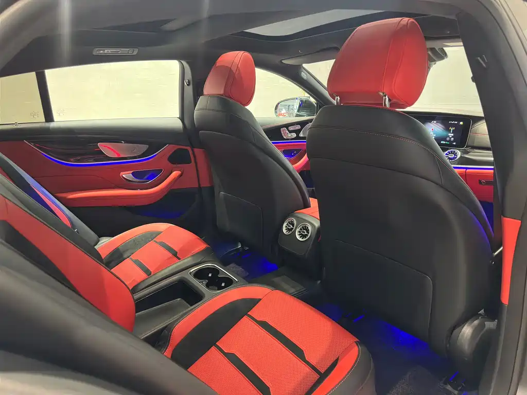 MERCEDES-BENZ AMG GT