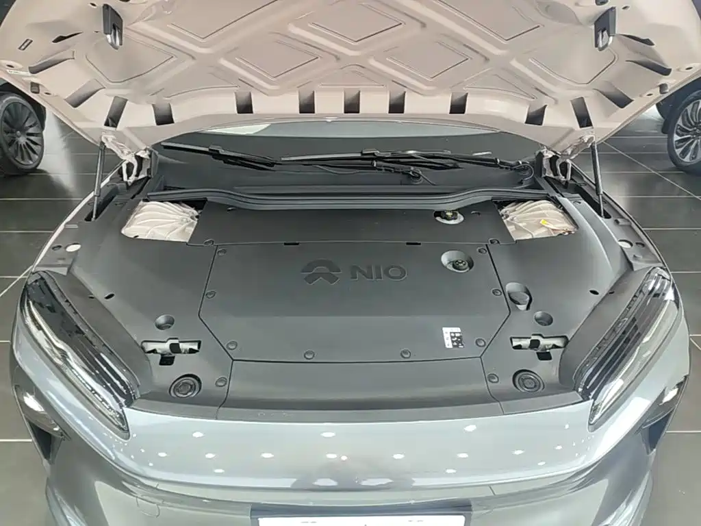 NIO ET5T — миниатюра 20