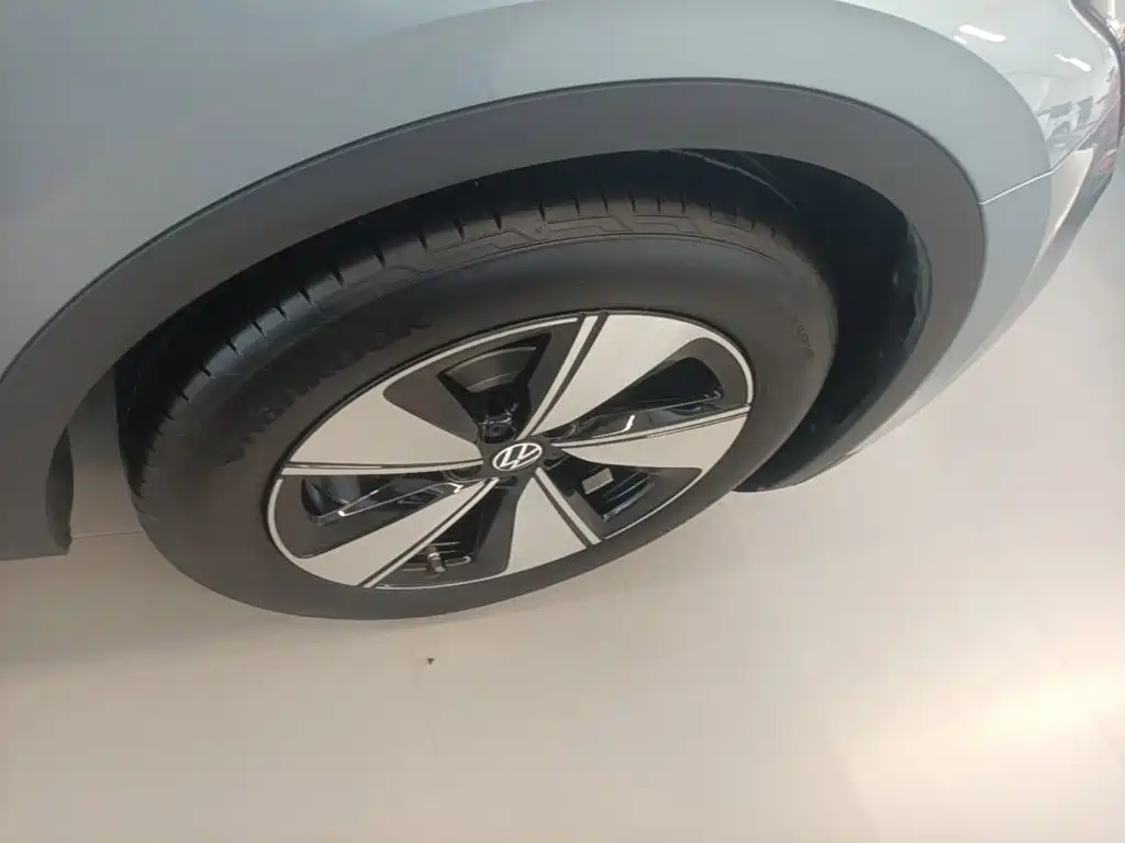Volkswagen ID.4 X — миниатюра 12