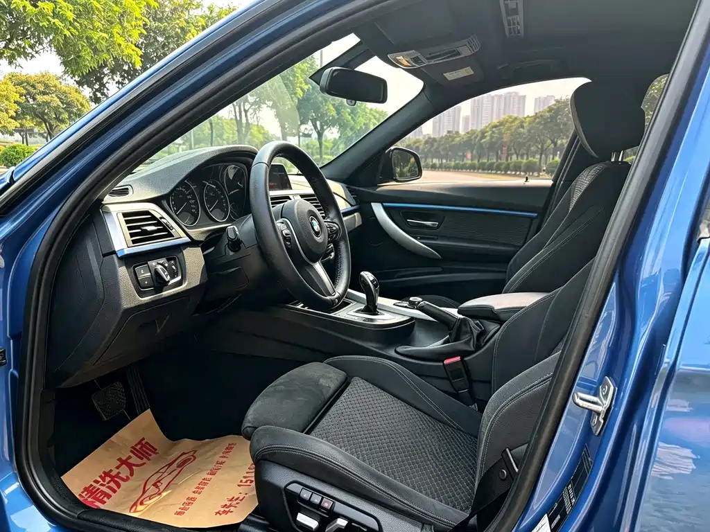 BMW 3 Series — миниатюра 4