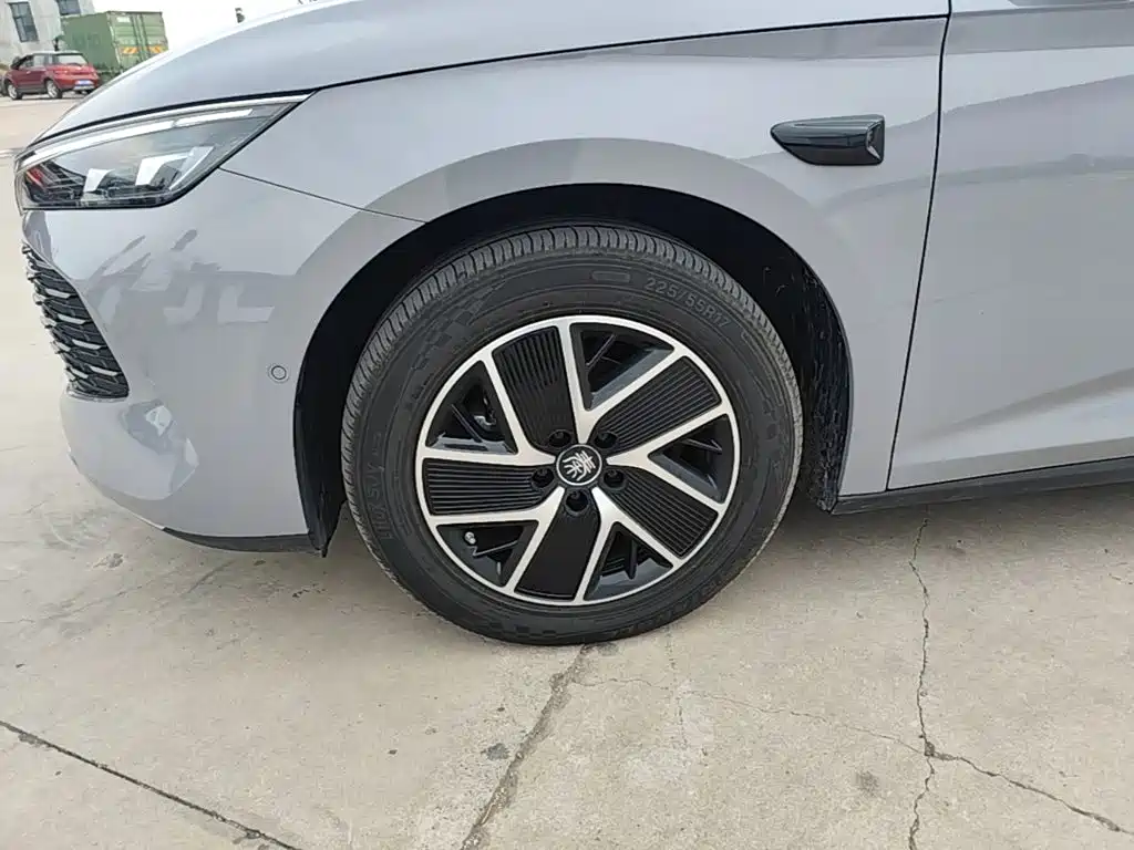 BYD Qin L — миниатюра 23