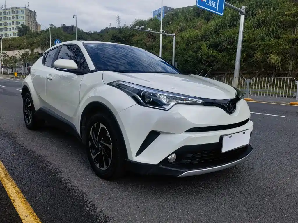 Toyota IZOA — миниатюра 3