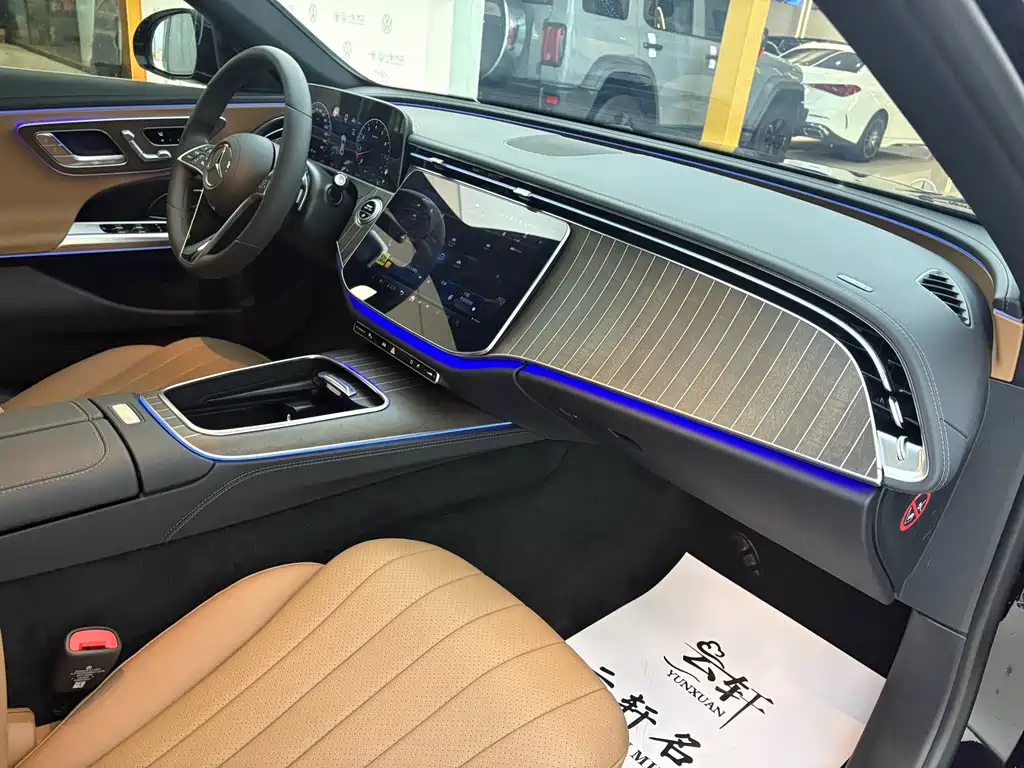 Mercedes-Benz E-Class — миниатюра 24