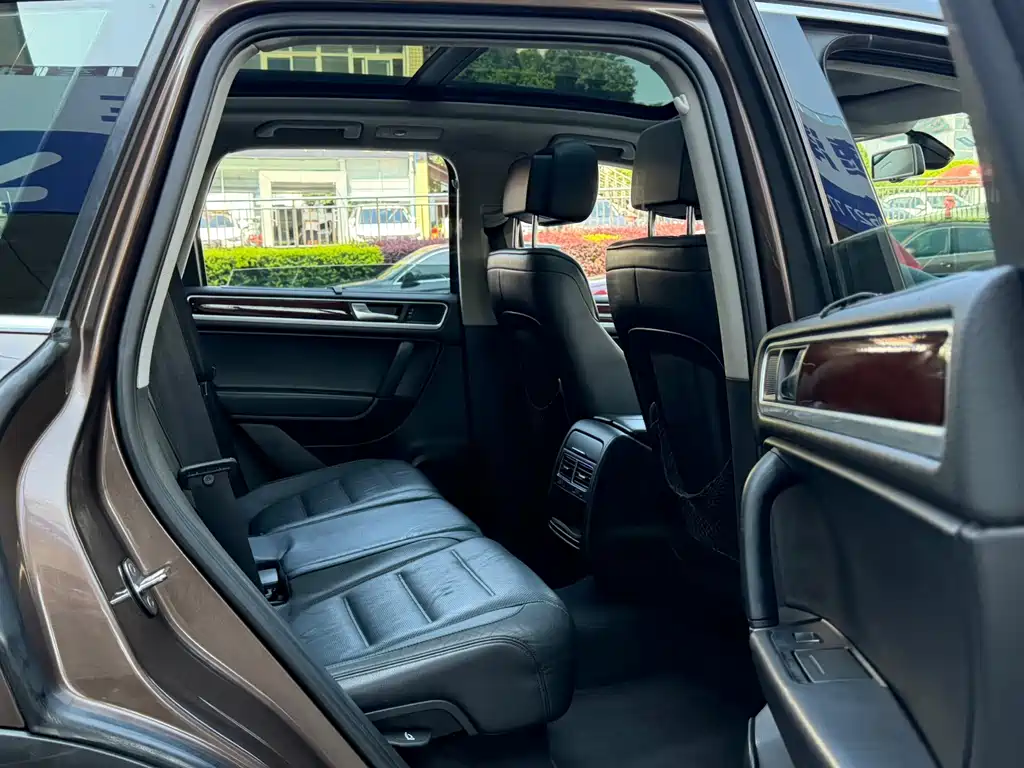Volkswagen Touareg 2011 3.0TDI Comfort