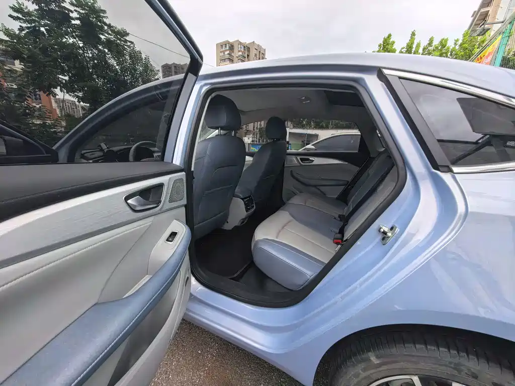 Roewe Feifan ER6 — миниатюра 5