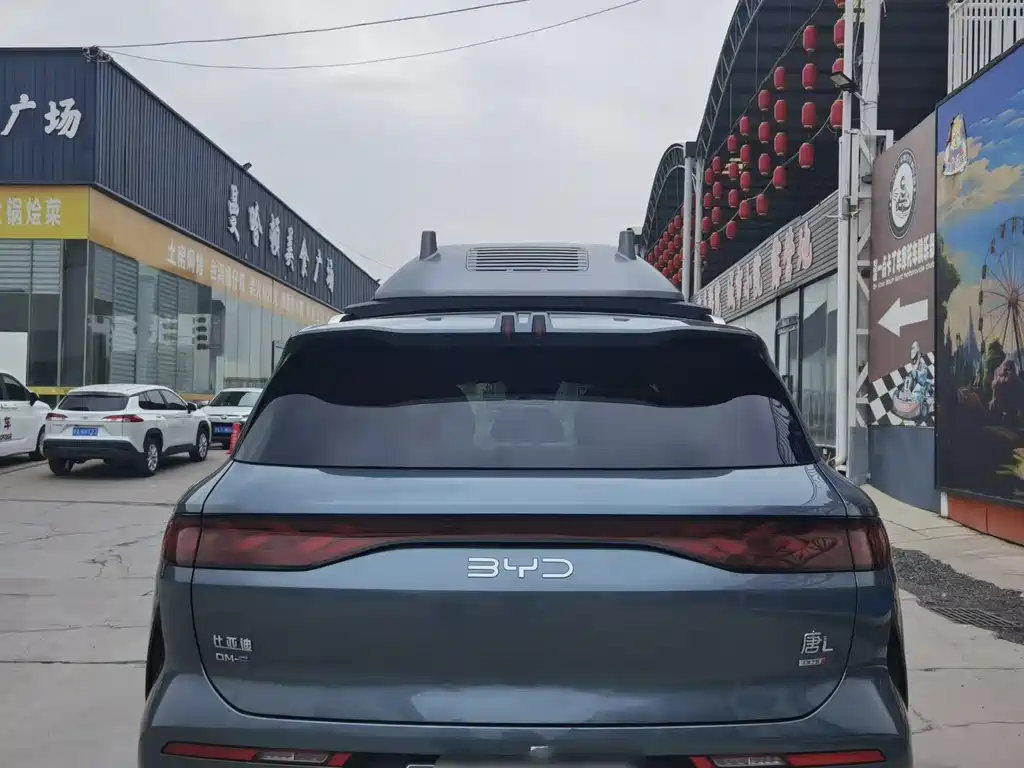 BYD Tang L L 2025 DM 175KM