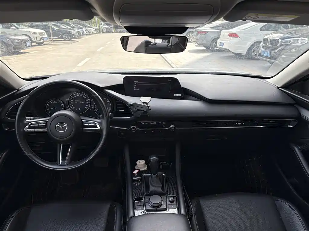 Mazda 3 Axela — миниатюра 5