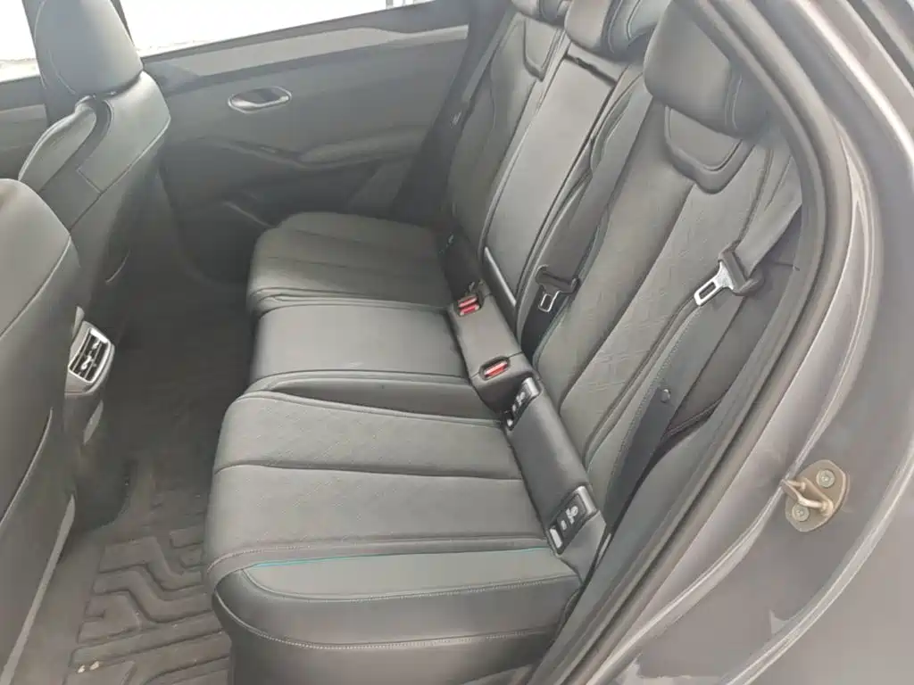 BYD Qin L — миниатюра 17