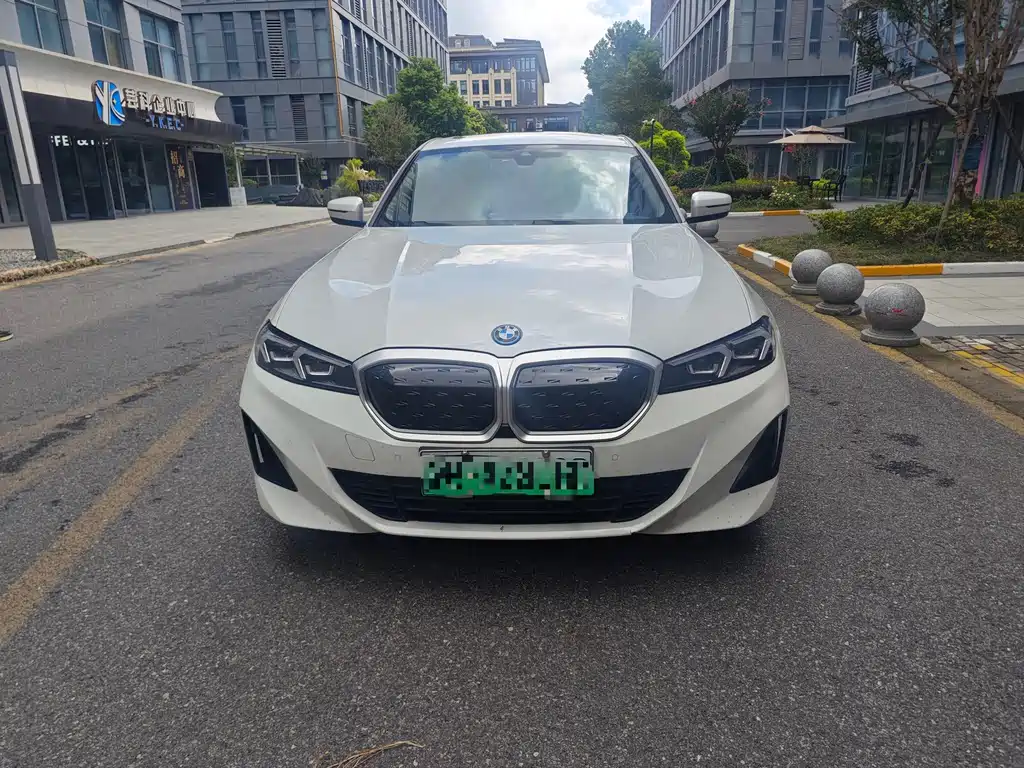 BMW i3 — миниатюра 2