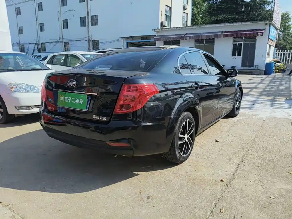 Bestune B50 — миниатюра 7