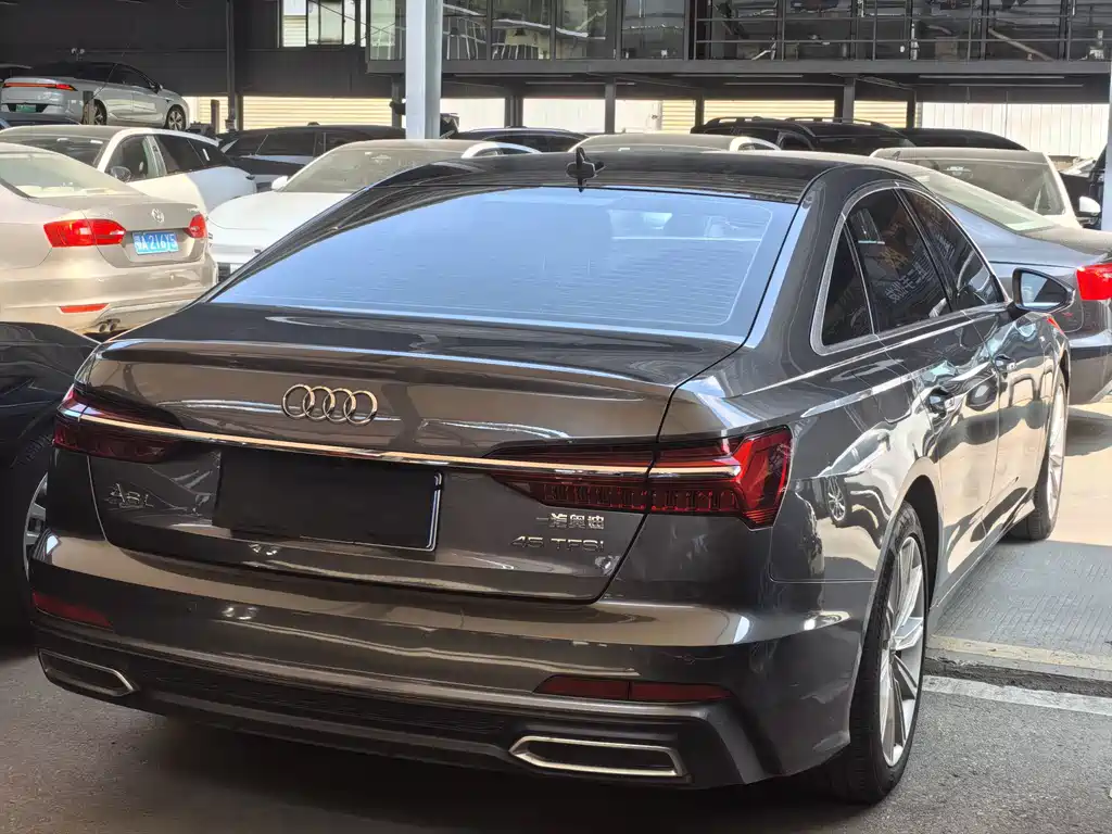 Audi A6L — миниатюра 7
