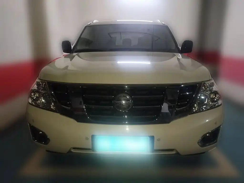Nissan Patrol — миниатюра 2