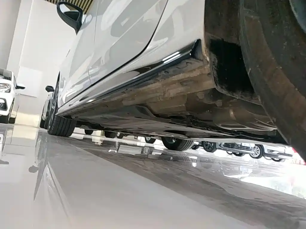 Volkswagen Golf — миниатюра 22