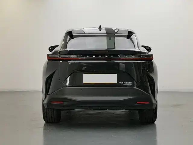 Lexus RZ 2023 450e