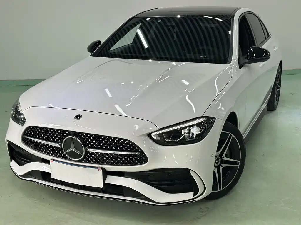 Mercedes-Benz C-Class — миниатюра 2