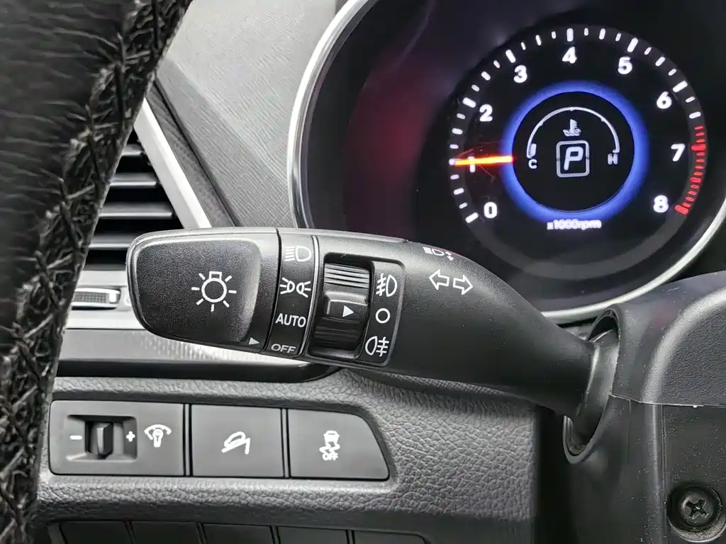Hyundai Santa Fe — миниатюра 21