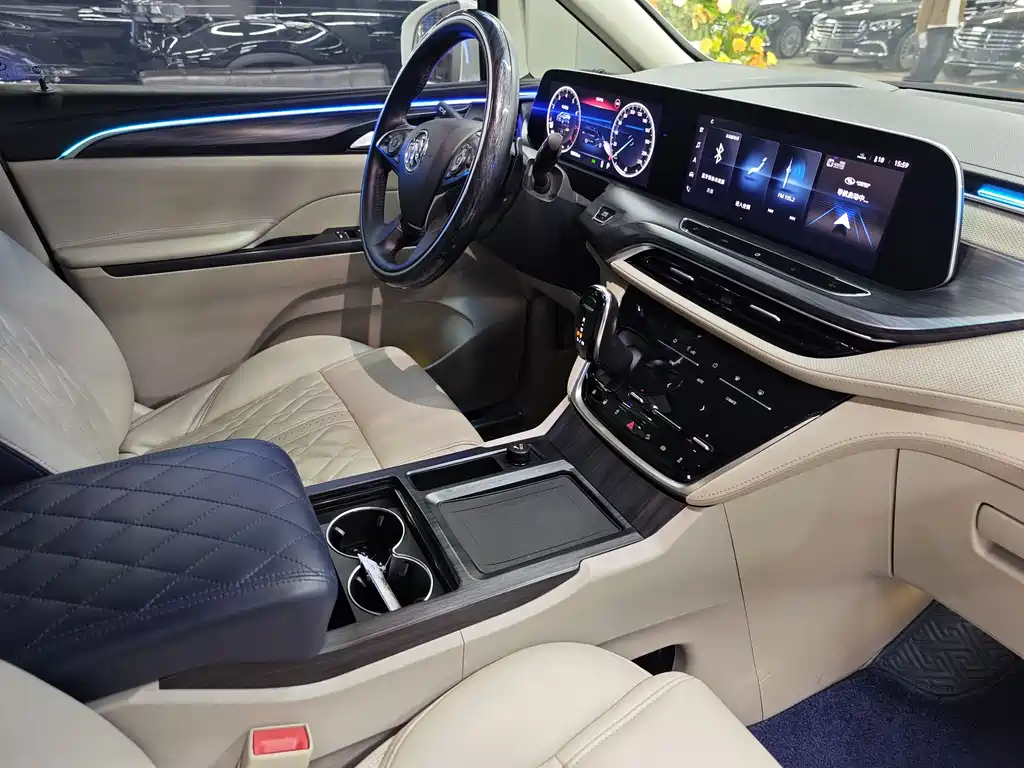 Buick GL8 2021 ES 653T Comfort