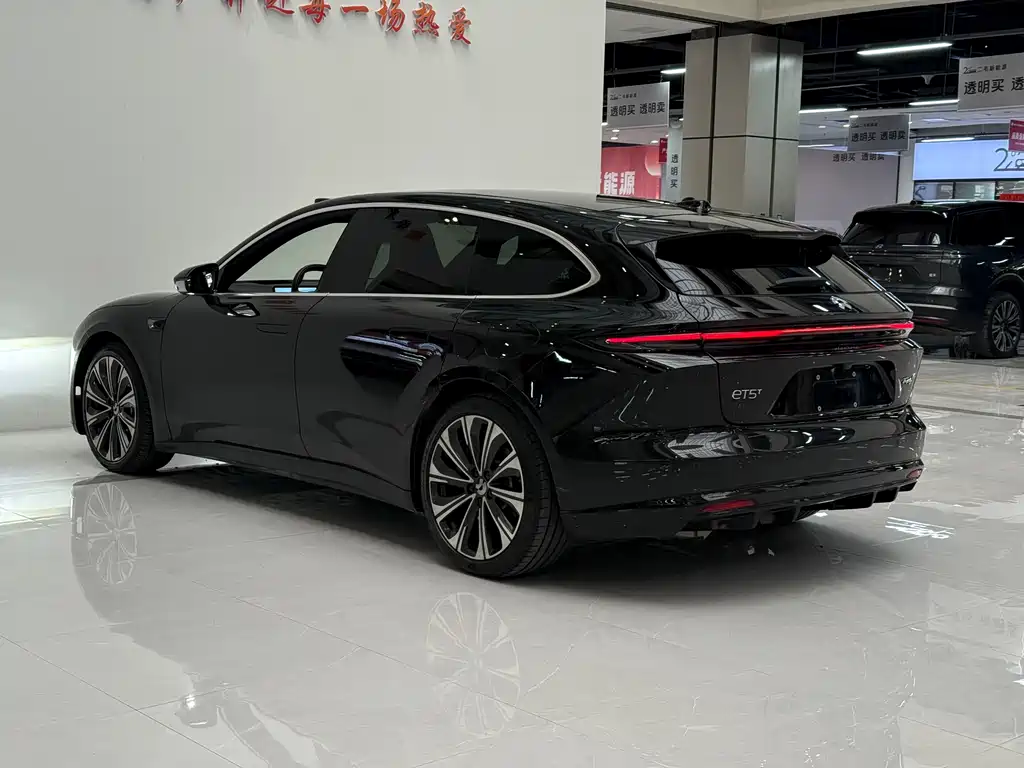 NIO ET5T 2025 75kWh Touring