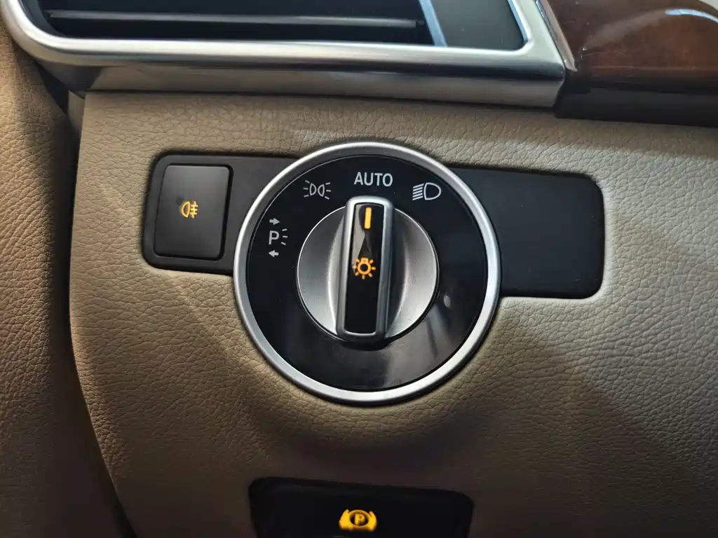 Mercedes-Benz M 2012 ML 350 Luxury