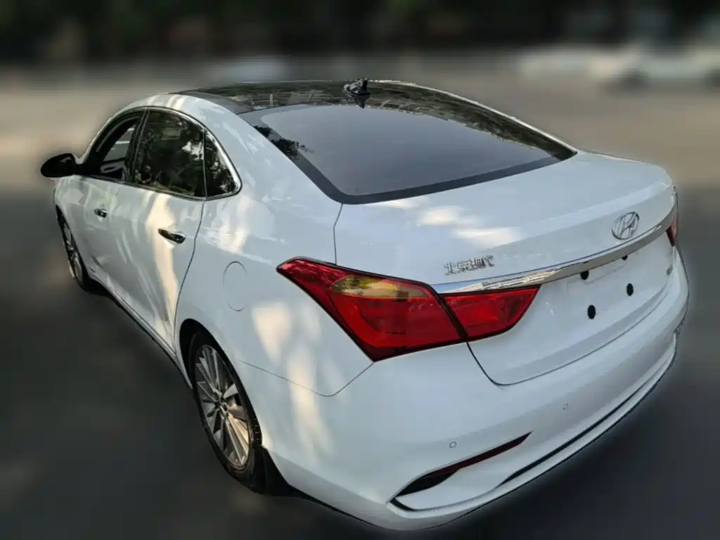 Hyundai Mistra — миниатюра 7