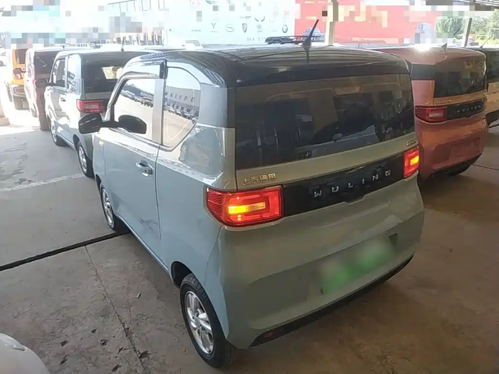 Wuling MINIEV — миниатюра 5