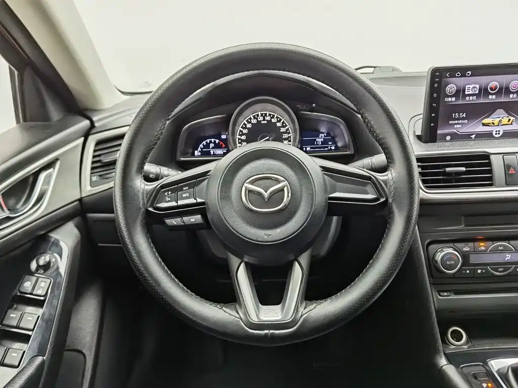 Mazda 3 Axela — миниатюра 11
