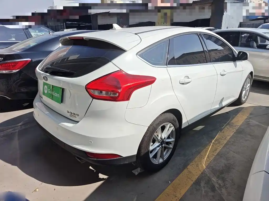 Ford Focus — миниатюра 7