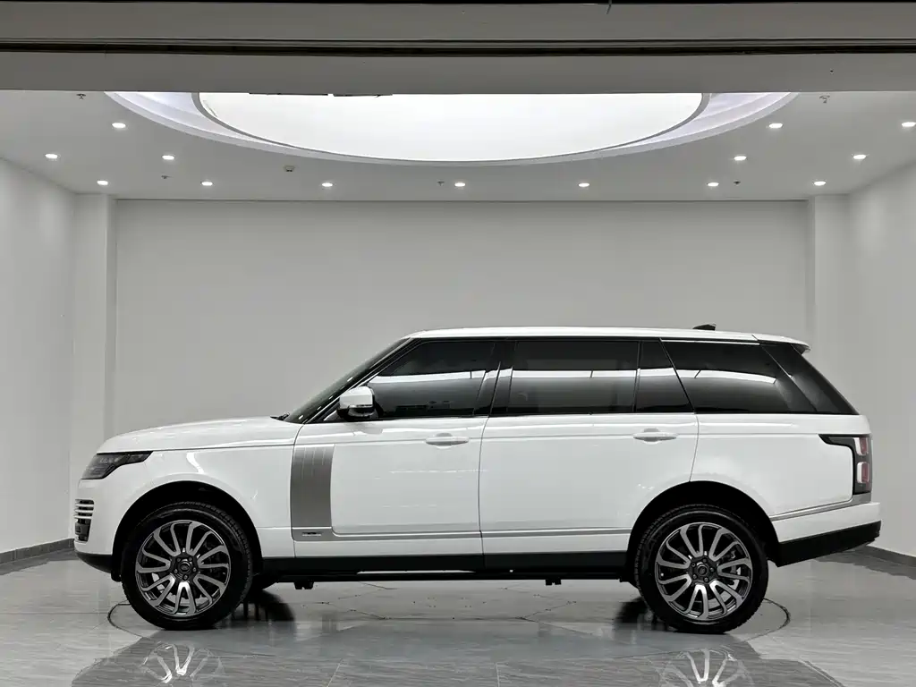 Land Rover Range Rover — миниатюра 5