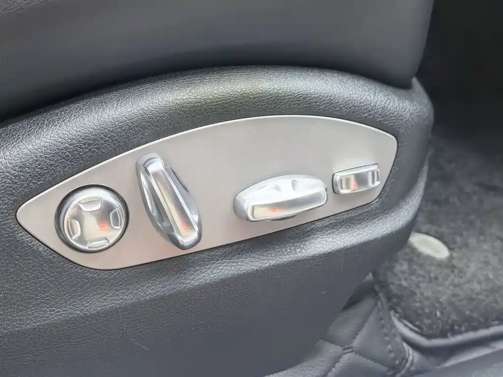Porsche Macan 2021 Macan 2.0T