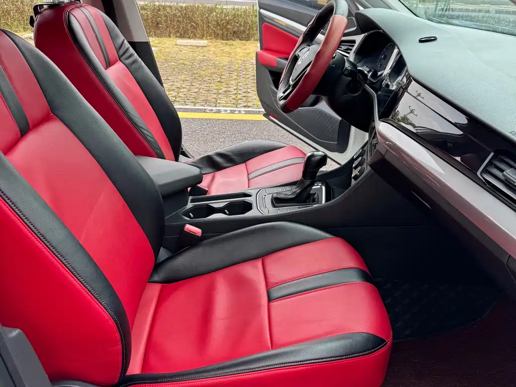 Volkswagen Bora — миниатюра 8