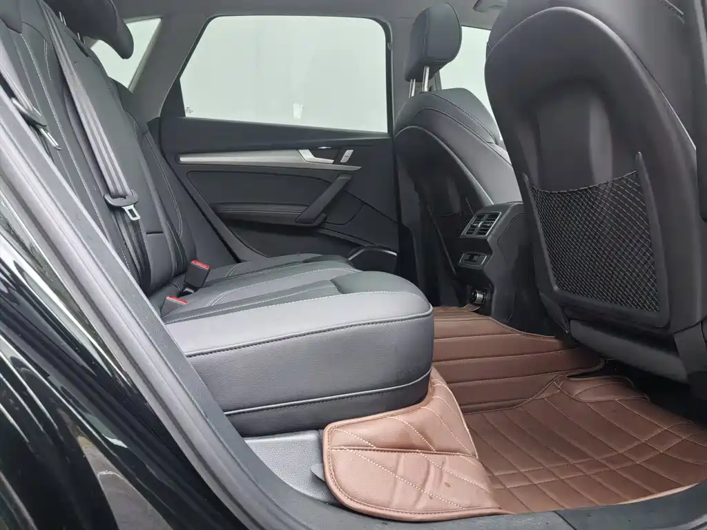 Audi Q5L — миниатюра 16