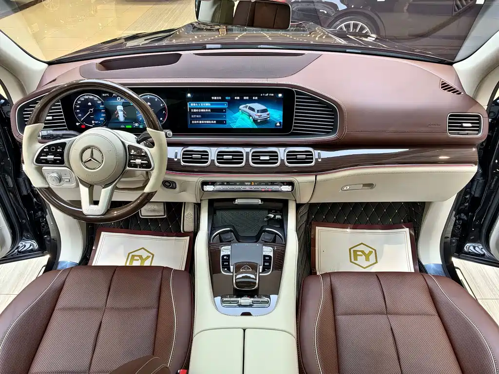 Mercedes-Benz GLS — миниатюра 17