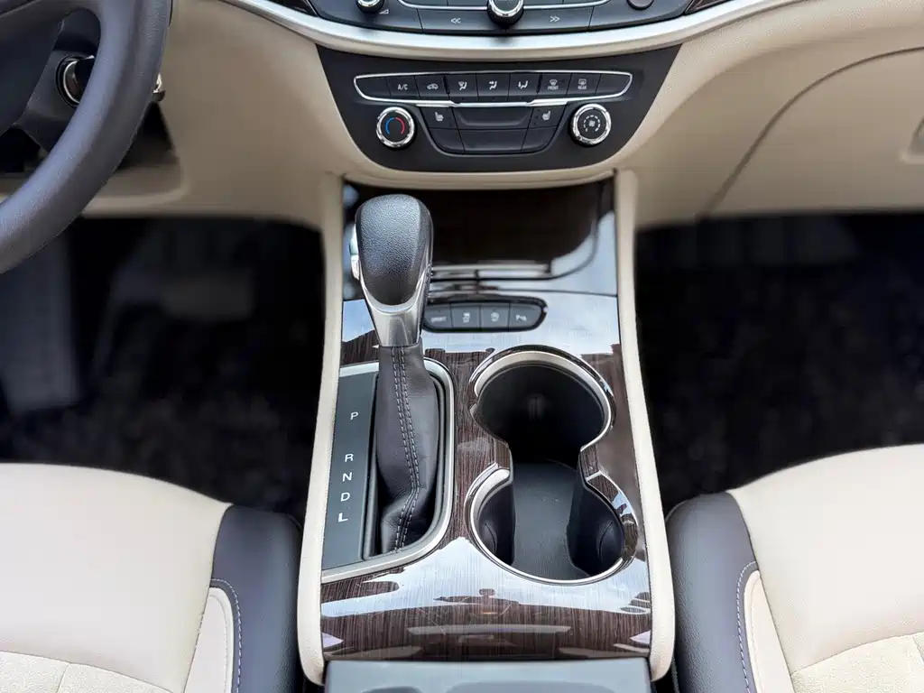 Buick Verano — миниатюра 18