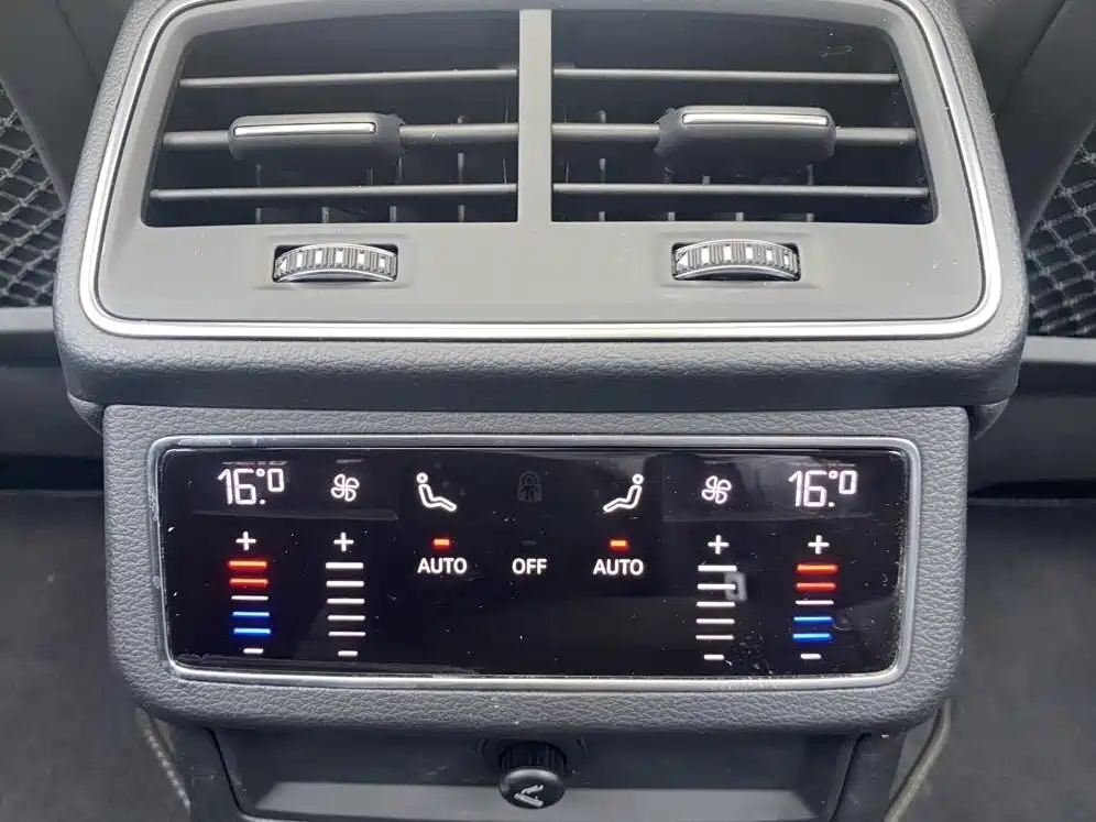 Audi A6L — миниатюра 11