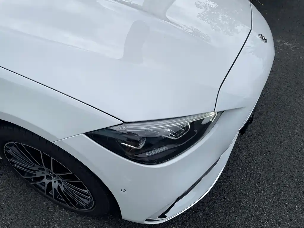 Mercedes-Benz C-Class — миниатюра 21