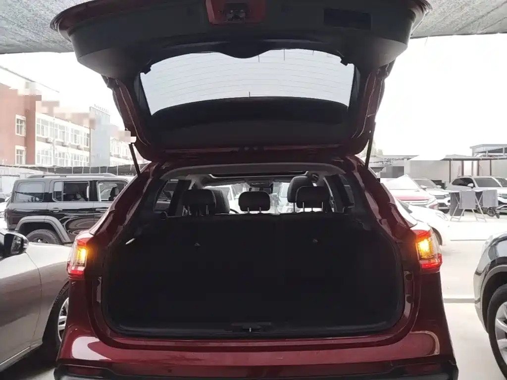 Nissan Qashqai — миниатюра 19
